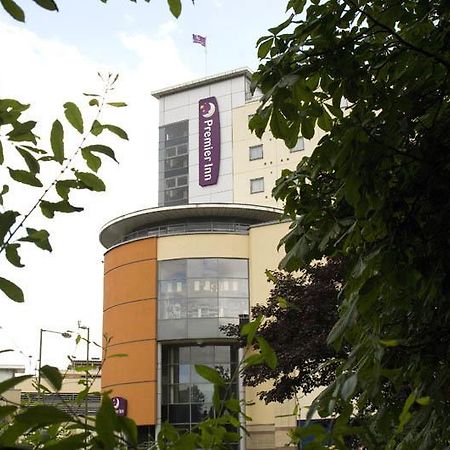 Premier Inn Hemel Hempstead Central ภายนอก รูปภาพ