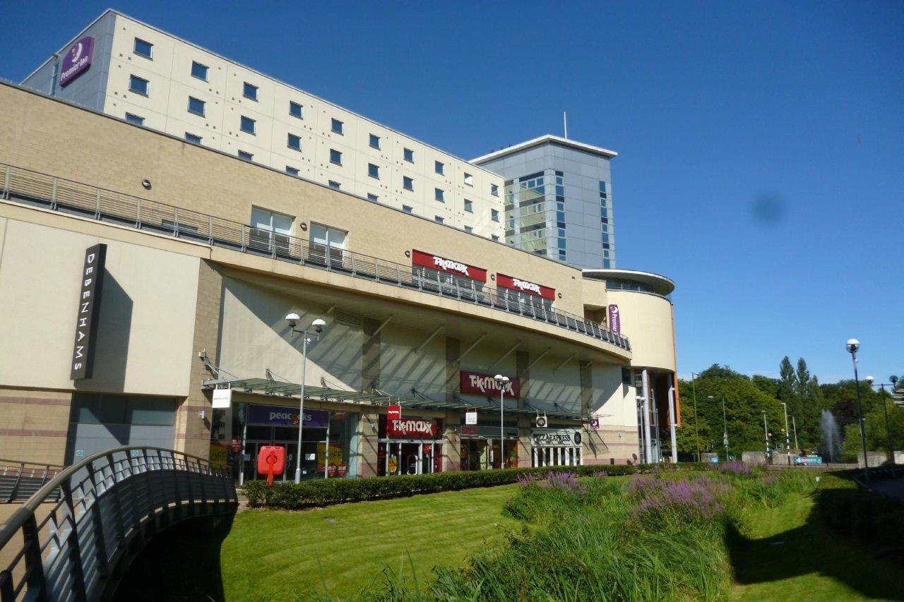 Premier Inn Hemel Hempstead Central ภายนอก รูปภาพ